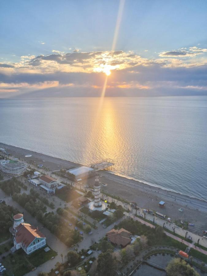 D Block Of New Luxurious Orbi City Batumi Eksteriør bilde